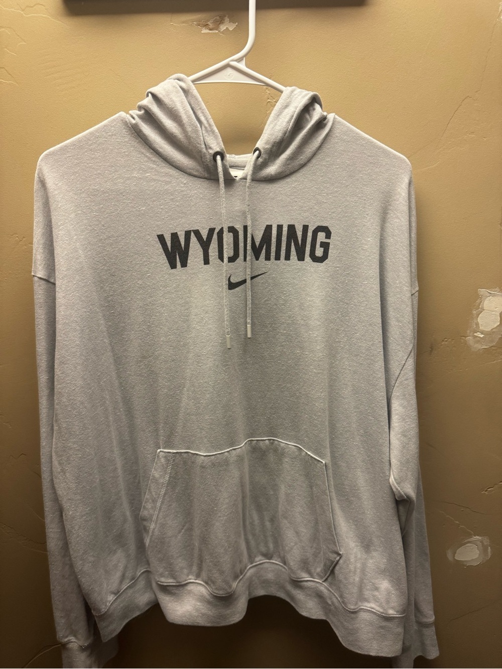 Nike Light Gray 'Wyoming' Crewneck Hoodie